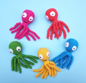 crochet octopus comforter. www.thecrochetcraftco.co.uk